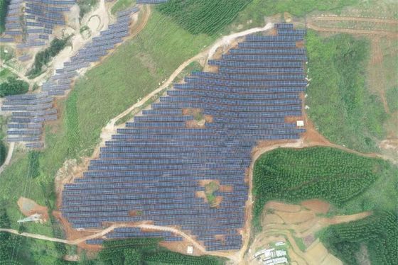 良い価格 High Clearance Solar Panel Ground Mounting Systems Easy Installation 0-60 Degrees Tilt Angle Up To 1.2m Ground Clearance オンライン