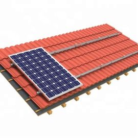 良い価格 0-60程度の太陽電池パネルの屋根の土台システム275w 285w肖像画の景色のアルミ合金 オンライン