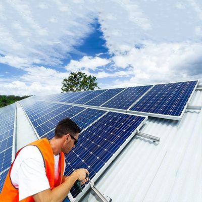 良い価格 30psfタイル屋根のアルミ合金の太陽光起電システム オンライン