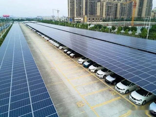 良い価格 元の炭素鋼の防水太陽Carportの土台システム オンライン