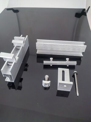 良い価格 瓦屋根ソーラーパネル取り付けシステム、L字型フットブラケット付き オンライン